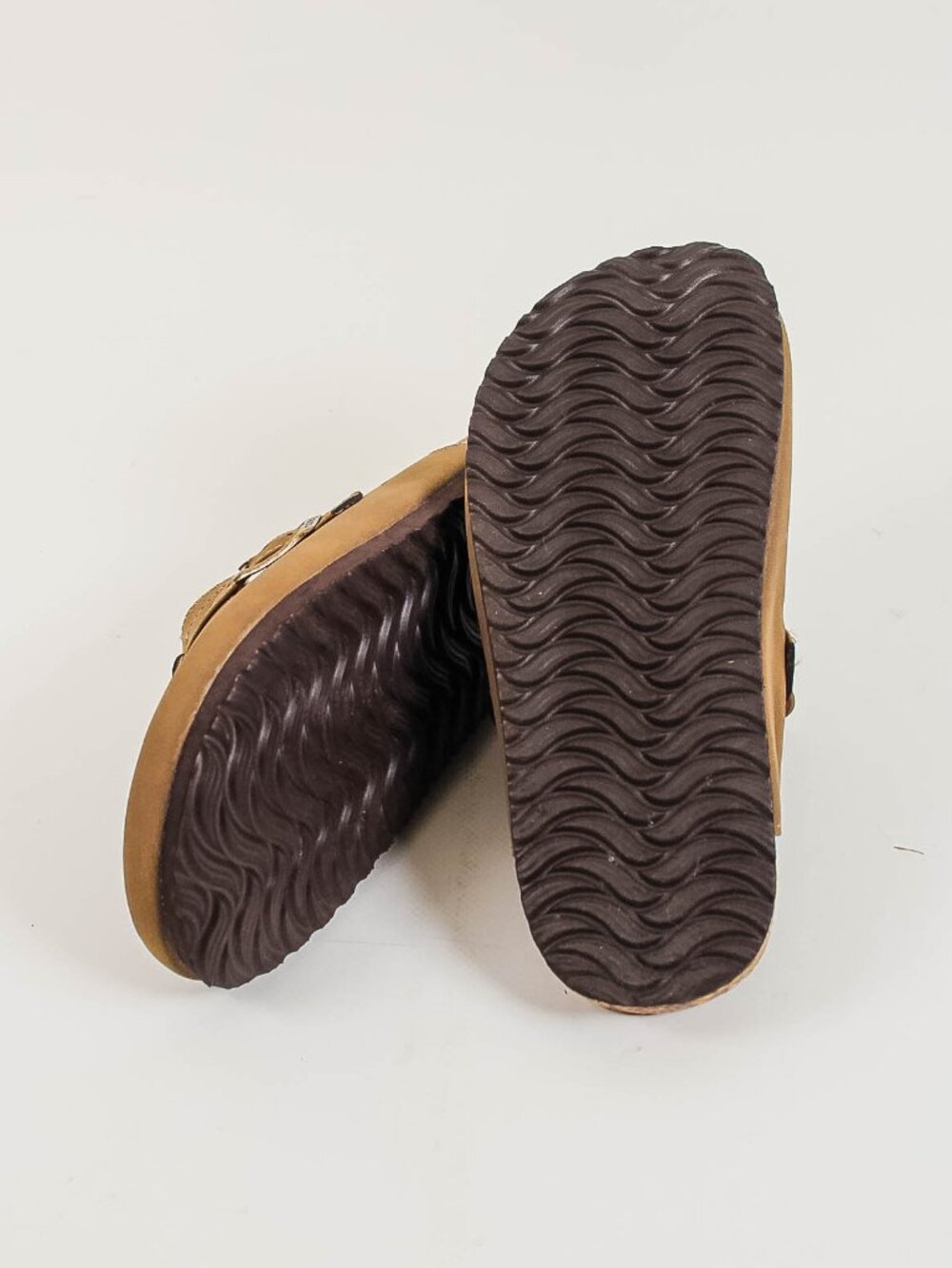 Hurley Tan Faux Suede Buckle Clogs Kids Size 2 - Picture 2 of 5